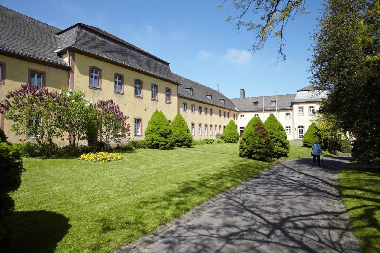 Kloster Steinfeld Gästehaus Kall Exterior foto