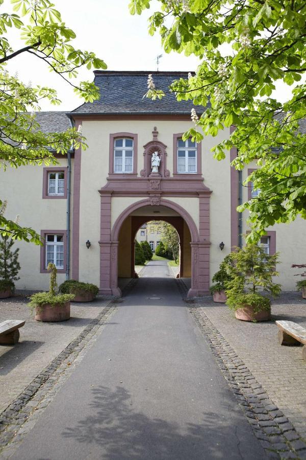 Kloster Steinfeld Gästehaus Kall Exterior foto